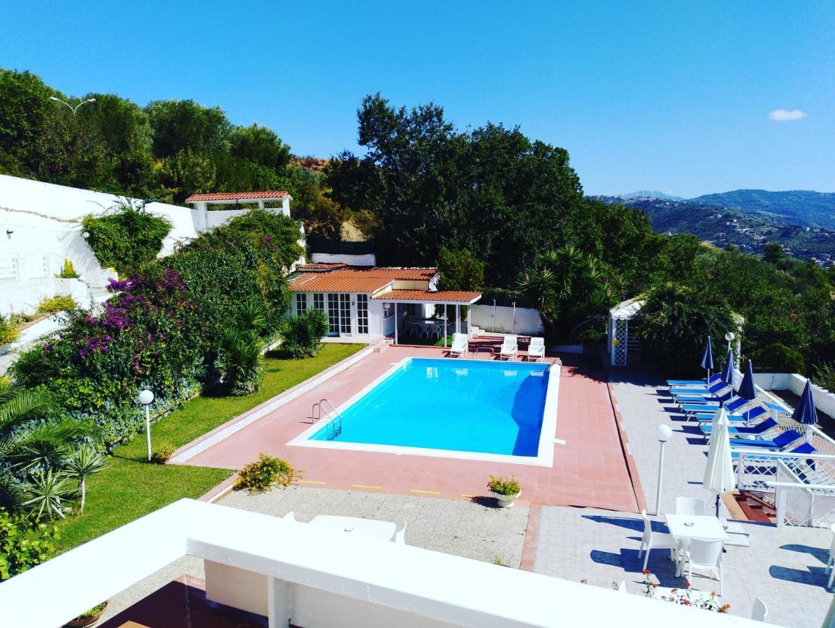 Villa Milena Agropoli Exterior photo